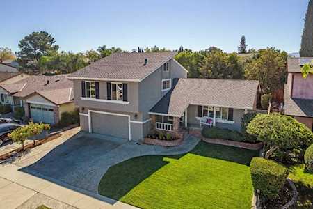 418 Royale Park Dr San Jose, CA 95136