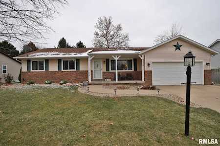 104 Regent Ct East Peoria, IL 61611