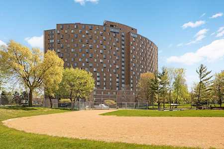 1181 Edgcumbe Road #1516 Saint Paul, MN 55105