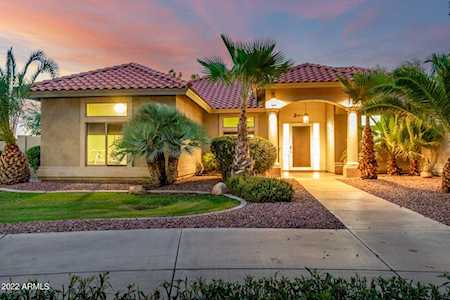 19530 E Via Del Oro Queen Creek, AZ 85142