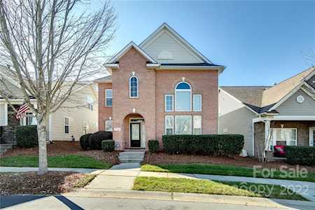9720 Skybluff Circle Huntersville, NC 28078