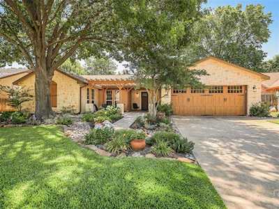 2849 Panhandle Drive Grapevine, TX 76051