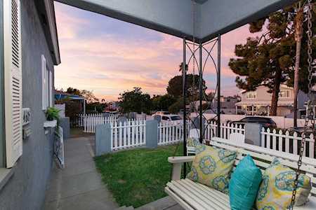 4605 Long Branch Avenue San Diego, CA 92107