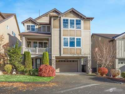 23248 SE 34th Place Sammamish, WA 98075