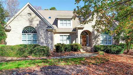 3 Bell House Cove Greensboro, NC 27455