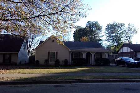 6223 Berrypick Ln Memphis, TN 38141
