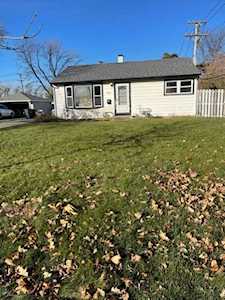 2308 Fremont St Rolling Meadows, IL 60008