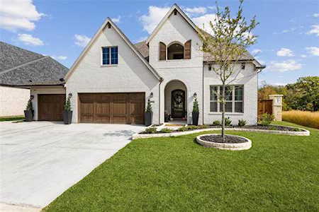 8804 Autumn Lake Trail Mckinney, TX 75071