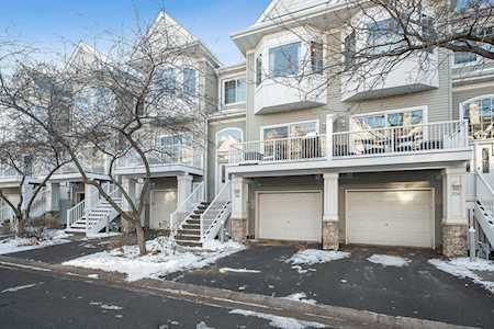 708 Fairfield Circle Minnetonka, MN 55305