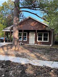 1607 Speedway Greenville, TX 75401