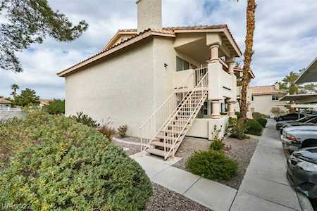 913 Falconhead Ln #202 Las Vegas, NV 89128