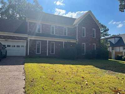 8187 E Pine Creek Cv Germantown, TN 38138