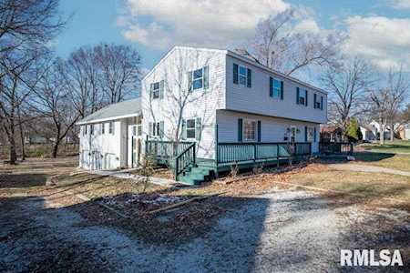 4013 N Illinois Ave Peoria Heights, IL 61616