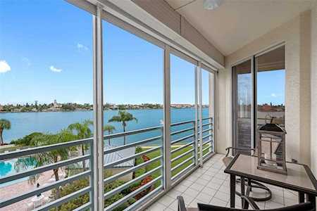 7974 Sailboat Key Blvd S #302 South Pasadena, FL 33707