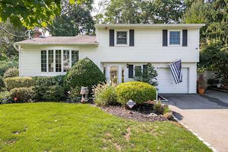 36 Holiday Park Drive Hauppauge, NY 11788