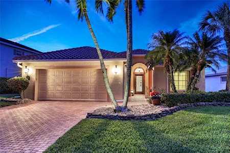 25670 Springtide Ct Bonita Springs, FL 34135