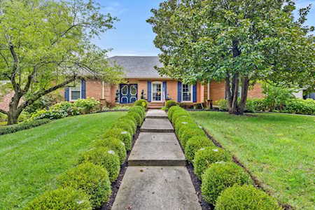 991 Lakeland Dr Lexington, KY 40502