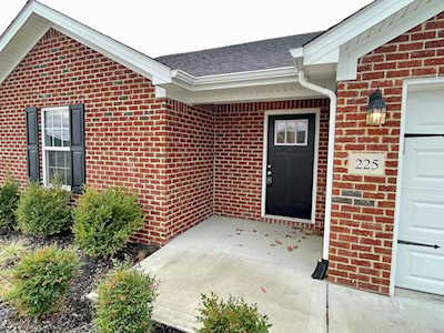225 Amaryllis Dr Richmond, KY 40475