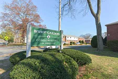 44 Bishop Dr #44 Framingham, MA 01702