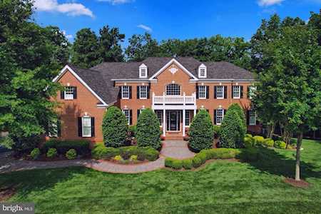 20231 Laurel Creek Way Ashburn, VA 20147