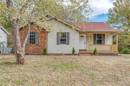 320 Cedarcreek Dr Nashville, TN 37211