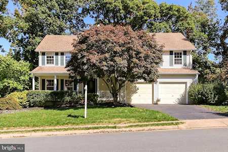 13804 Stonefield Dr Clifton, VA 20124