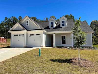 8505 Castle Pine Dr Tallahassee, FL 32312