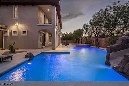8010 Palm Cove Ct Las Vegas, NV 89129