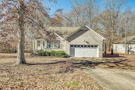 7205 Hidden Lake Dr Fairview, TN 37062