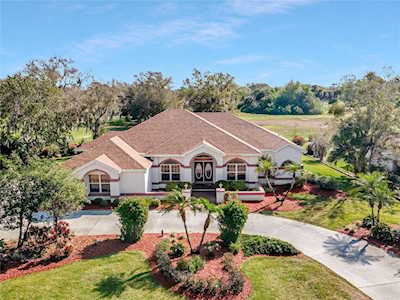 6 Lefe Ct Haines City, FL 33844