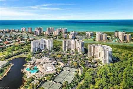 315 Dunes Blvd #202 Naples, FL 34110