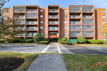 1 Summit Drive #1-34 Reading, MA 01867