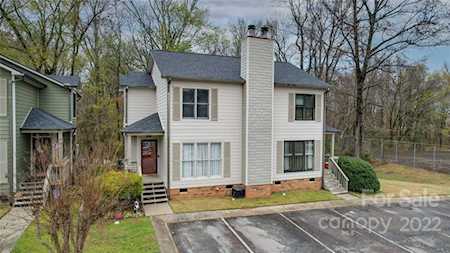 3212 Carlyle Dr NW Concord, NC 28027