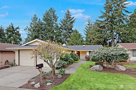 24501 13th Ave S Des Moines, WA 98198