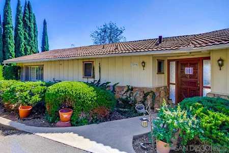 2204 Rockhoff Road Escondido, CA 92026