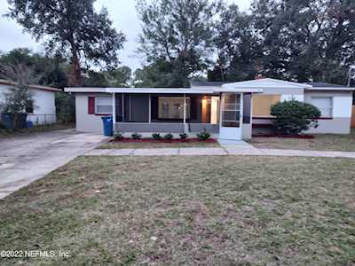 1446 Forest Hills RD Jacksonville, FL 32208