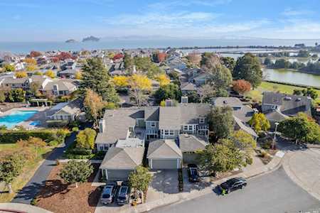 135 Nantucket Cove San Rafael, CA 94901