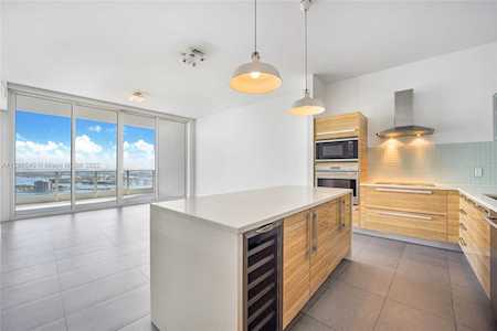 2020 N Bayshore Dr #3004 Miami, FL 33137