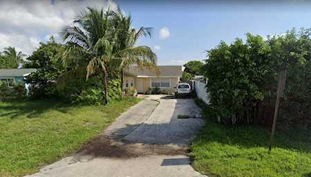 2525 Holly Road West Palm Beach, FL 33406