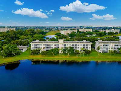 3150 N Course Lane #410 Pompano Beach, FL 33069
