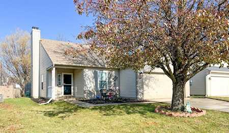 10438 Secretariat Dr Indianapolis, IN 46234