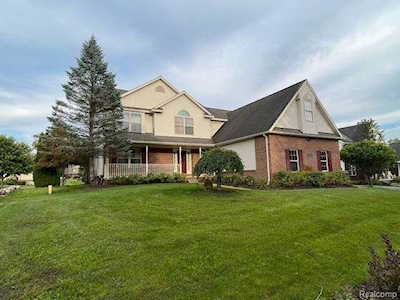 1548 Andover Blvd Hartland Twp, MI 48843