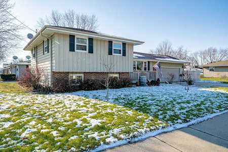 949 E Airport Rd Menasha, WI 54952