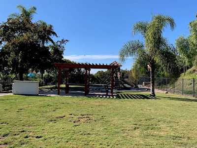 6347 Caminito Basilio San Diego, CA 92111