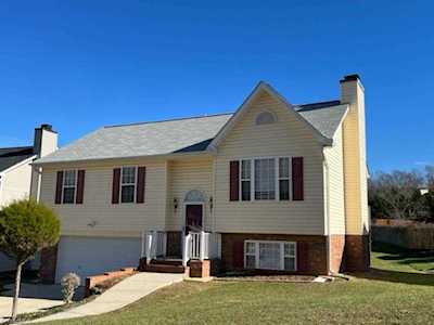 3905 Hunt Chase Court Greensboro, NC 27407