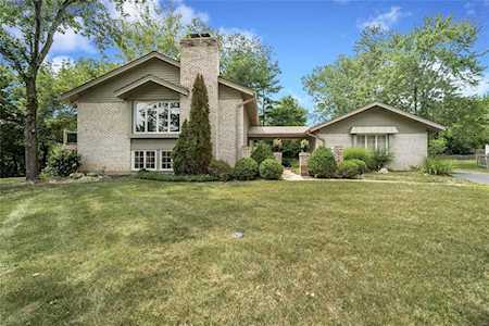 429 Londondary Dr Ballwin, MO 63011