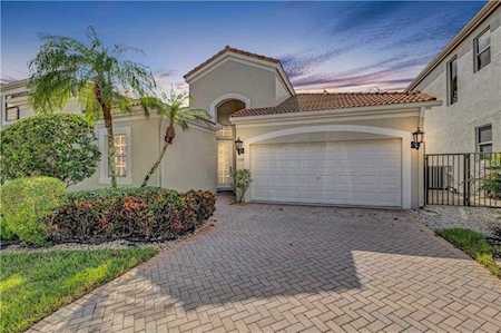 4288 NW 66th Dr Boca Raton, FL 33496