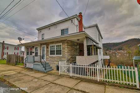 204 W Columbus Ave Nesquehoning, PA 18240
