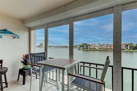 7645 Sun Island Dr S #206 South Pasadena, FL 33707