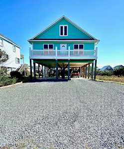 1705 S Anderson Boulevard Topsail Beach, NC 28445